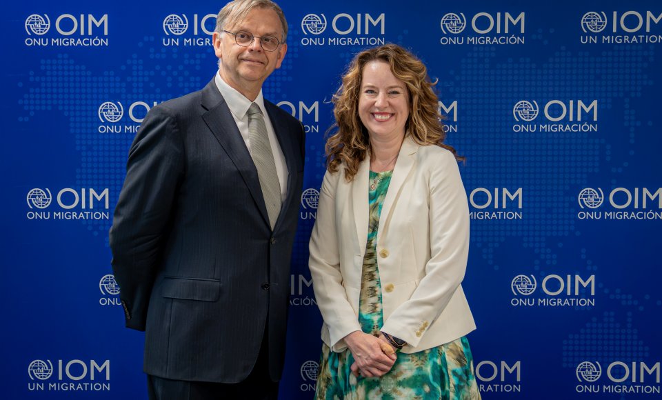 Ambasadorius Rytis Paulauskas su Tarptautinės migracijos organizacijos generaline direktore...